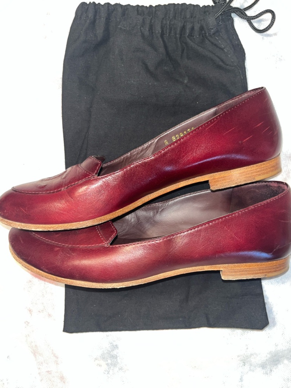 CHANEL Women's Deep Red Burgundy Leather Loafers 38.5 - Picture 5 of 13